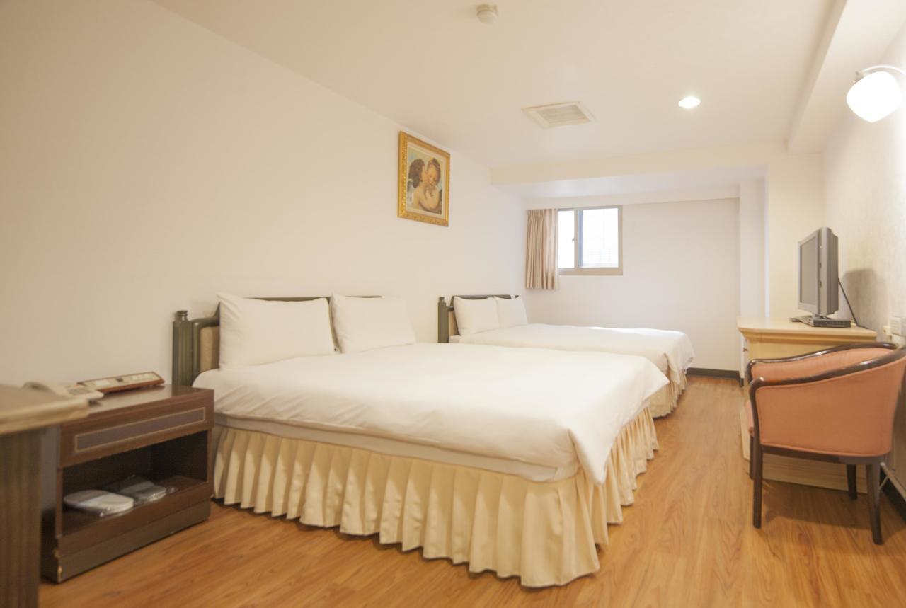 Lincoln Hotel Тайнань Экстерьер фото