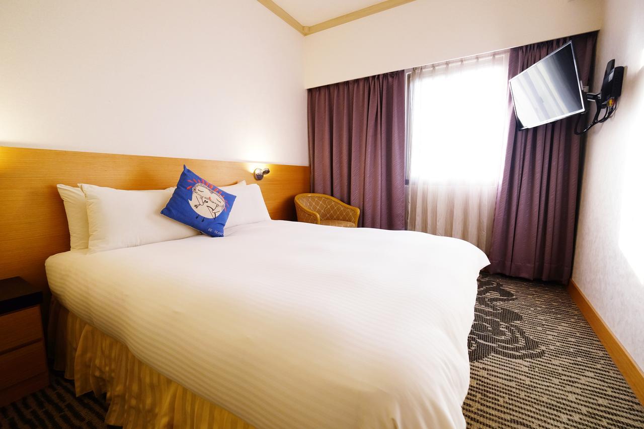Lincoln Hotel Тайнань Экстерьер фото